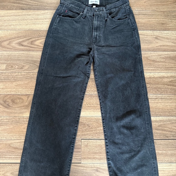 Aritzia Sun-deh Black Straight-Leg Jeans | Size 8 - Picture 1 of 6